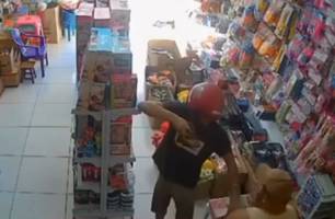 Criminoso se passa por cliente e assalta dono de loja no Centro de União (Foto: Reprodução)