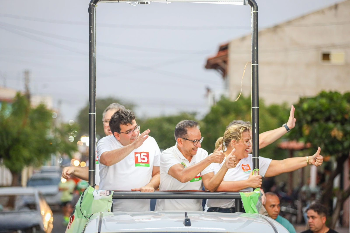 Dr. Hélio lidera maior carreata da história de Parnaíba