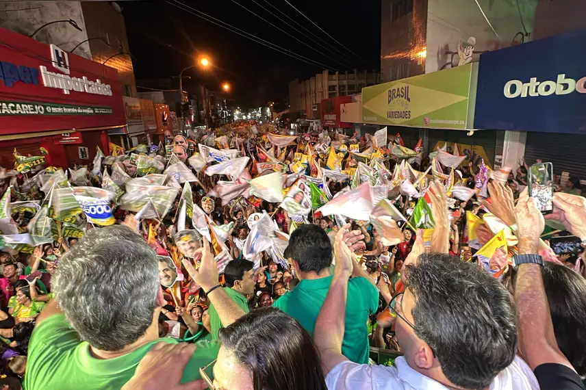 Dr. Pablo Santos realiza maior evento político da história de Picos