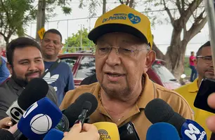 Dr. Pessoa vota na zona Sul de Teresina (Foto: Conecta Piauí)