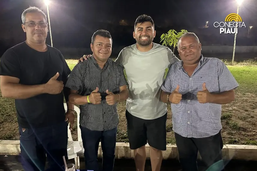 Draga Alana celebra aniversário em grande festa com lideranças políticas em THE