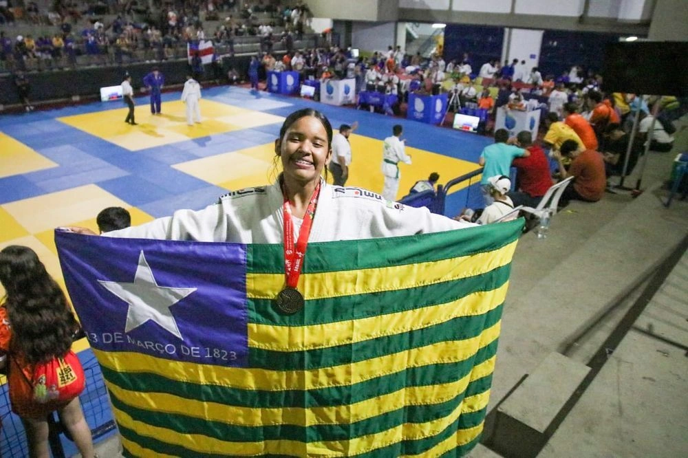 Estudantes piauienses conquistam quatro medalhas nos Jogos Escolares em Recife