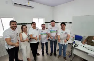 Fábio Novo vota ao lado de Rafael Fonteles e comitiva (Foto: Reprodução)