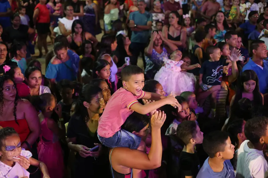 Festa das Crianças em Demerval Lobão é marcada por alegria e prêmios