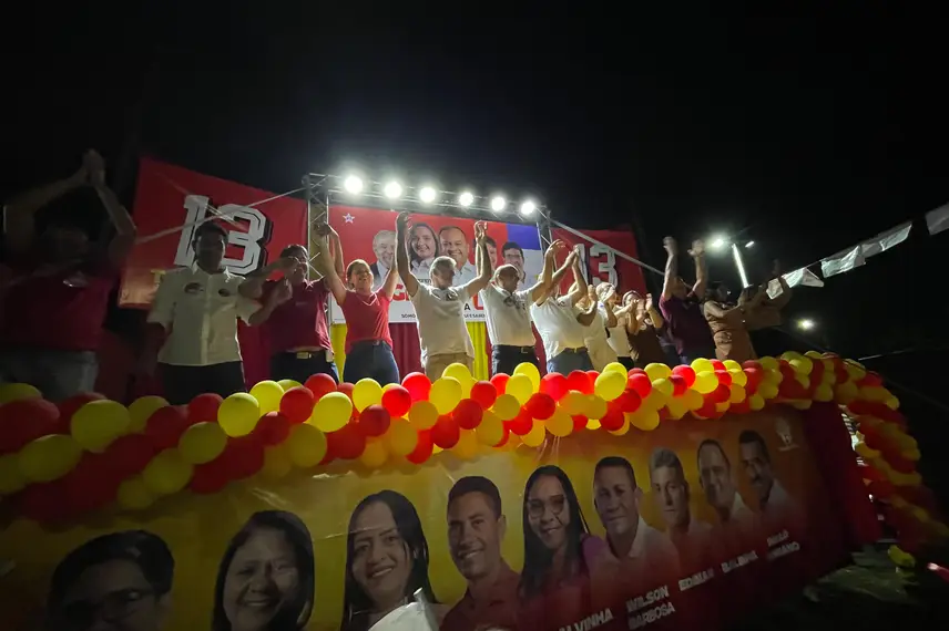 Gilson e Lanussa reúnem multidão durante comício em Pedro Laurentino