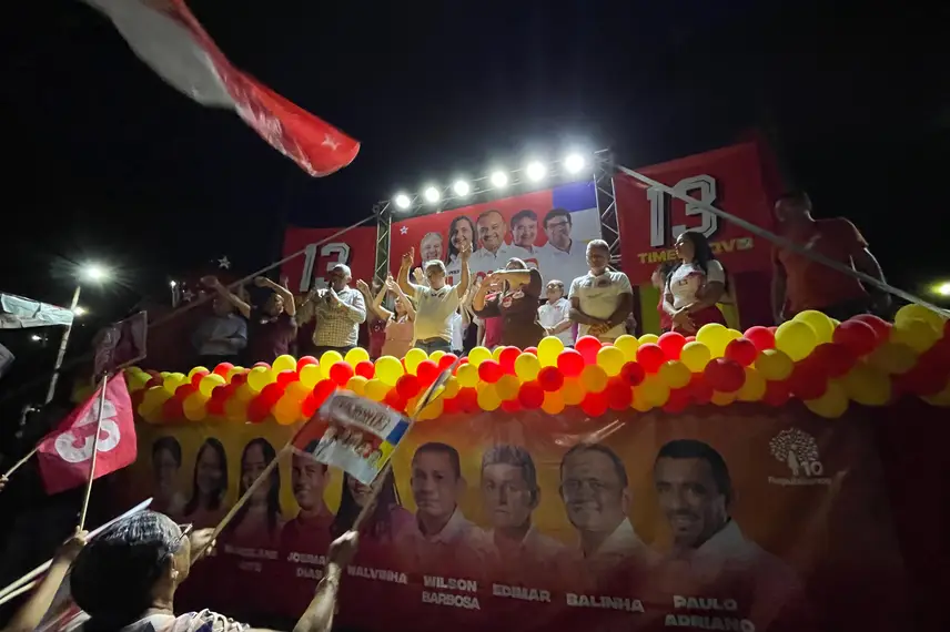 Gilson e Lanussa reúnem multidão durante comício em Pedro Laurentino