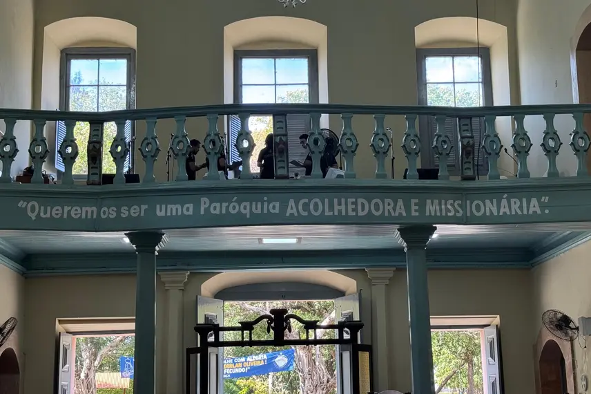 Governador participa de solenidades e inaugura Escola do Mar no litoral do Piauí