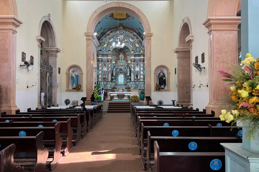 Governador participa de solenidades e inaugura Escola do Mar no litoral do Piauí