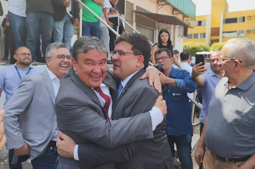 Governo do Piauí faz parceria com os Correios