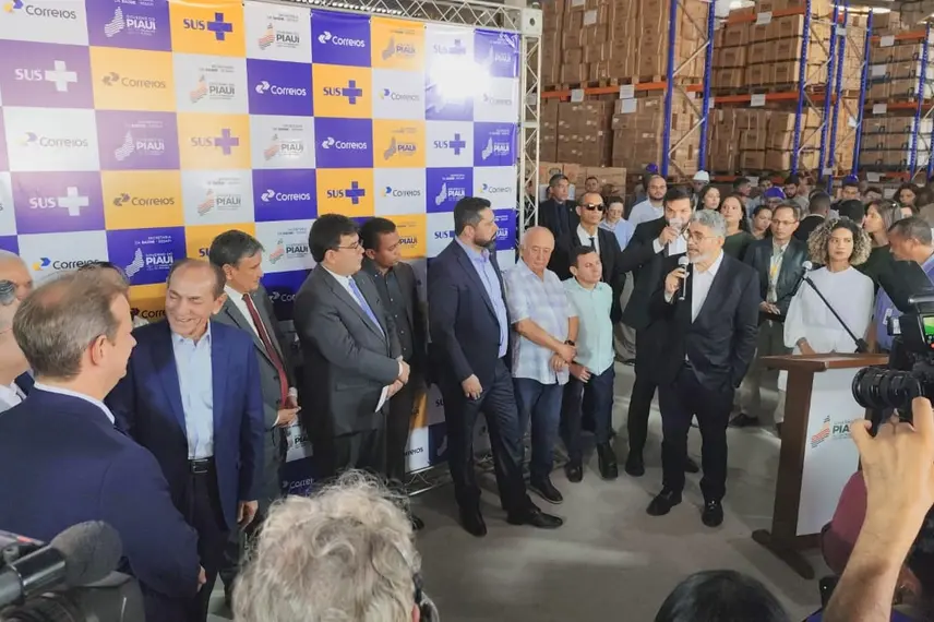 Governo do Piauí faz parceria com os Correios