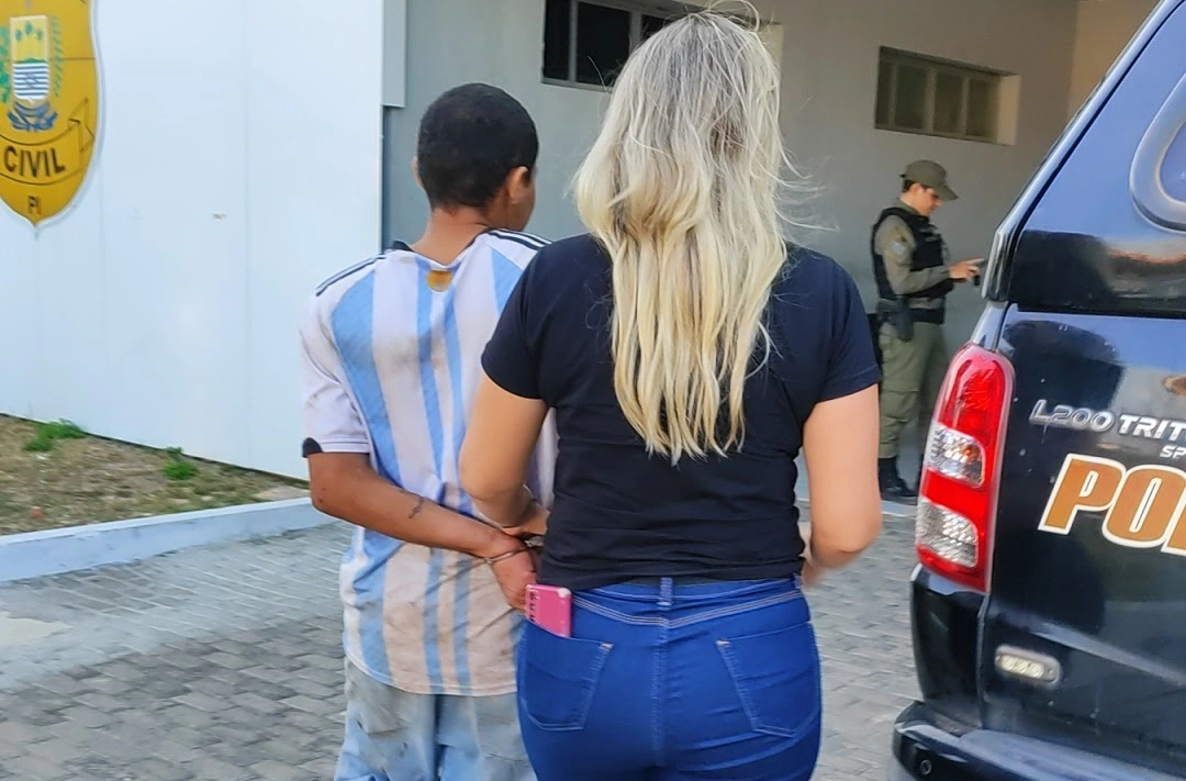 Homem é preso após ameaçar os pais