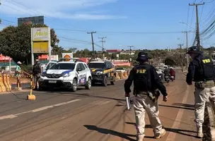 Homem é preso após tentar alterar local de acidente na BR-343, em Altos (Foto: Reprodução)