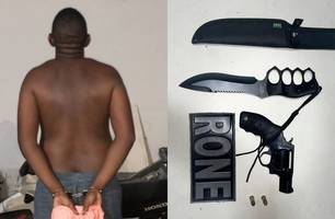 Homem é preso com arma e faca após descumprir uso de tornozeleira em Teresina (Foto: Divulgação)