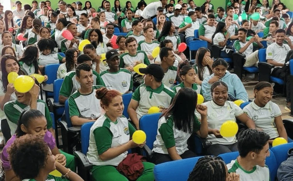 Homenagem especial marca o Dia do Professor em Paulistana