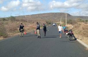 Idoso tem braço decepado e morre em acidente envolvendo carro e moto no Piauí (Foto: Reprodução)