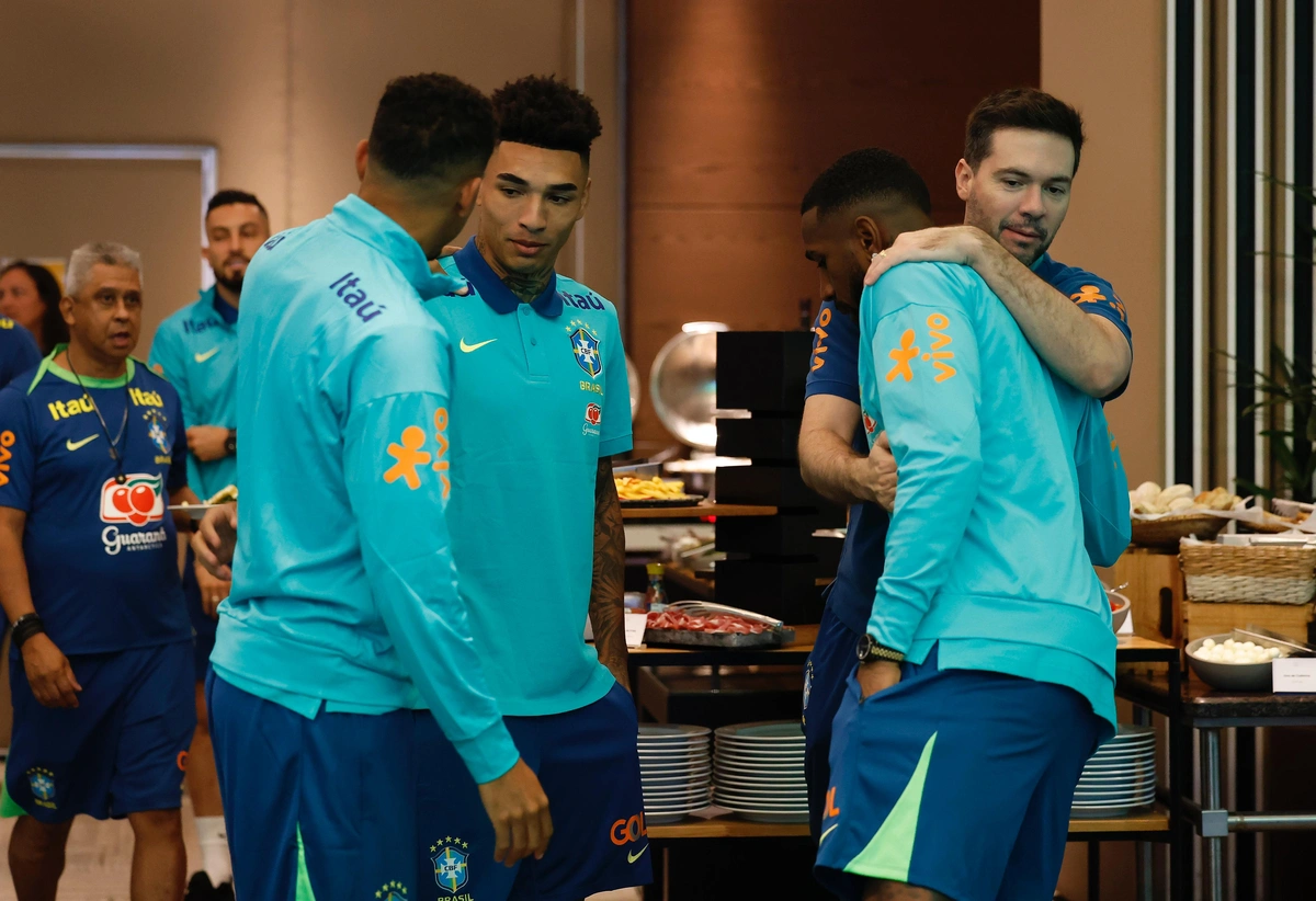 Jogadores se enocntram em São Paulo para início da preparação para os dois jogos das Eliminatórias