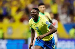 Luiz Henrique marca dois e Brasil derrota seleção peruana em Brasília (Foto: Reuters/Adriano Machado/Direitos Reservados)