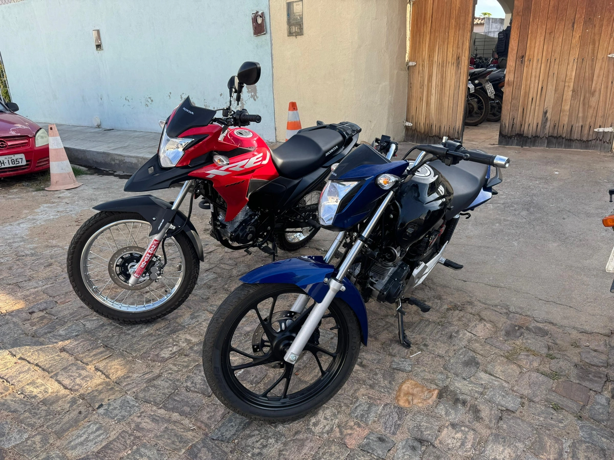 Motocicletas recuperadas pela Polícia Militar de Paulistana