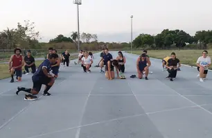 Práticas esportivas também acontecem na Pista de Atletismo da UFPI (Foto: Reprodução)
