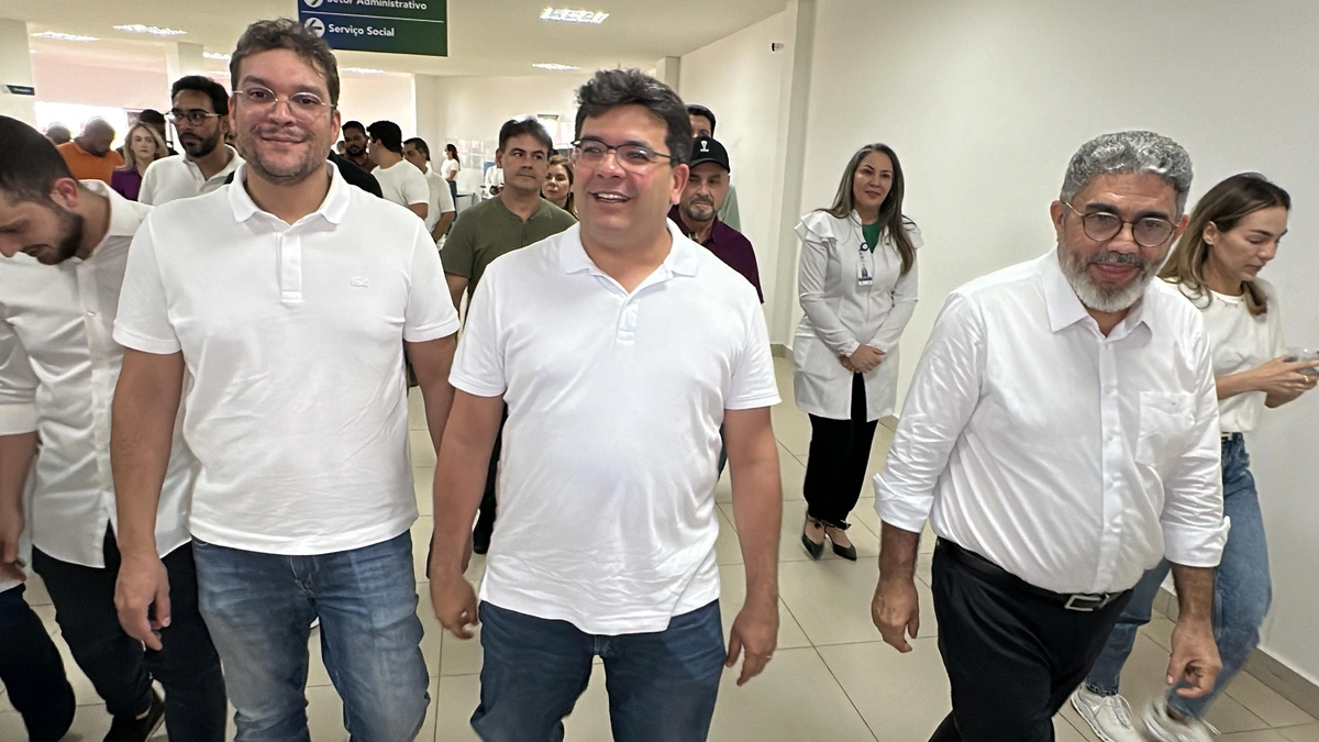 Rafael Fonteles visita Novo Hospital Regional de Picos relata melhorias