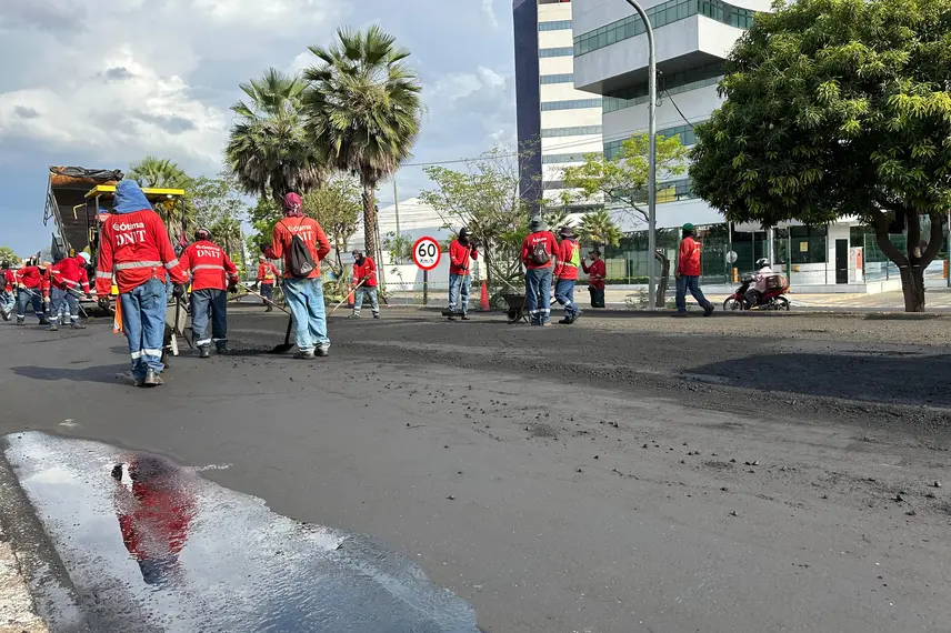 Trechos da Av. João XXIII recebem melhorias para enfrentar período chuvoso