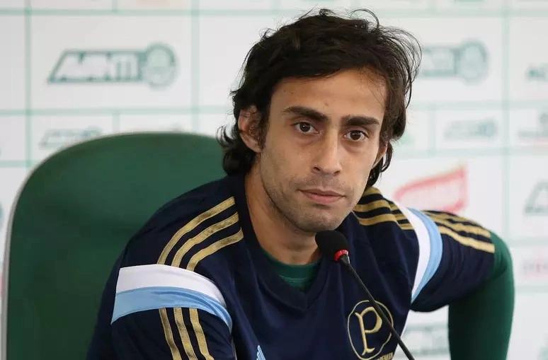 Valdivia, ex-Palmeiras