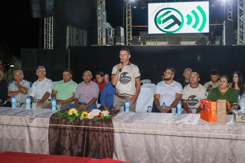 Vale do Canindé: com apoio do Governo, feira impulsiona ovinocaprinocultura