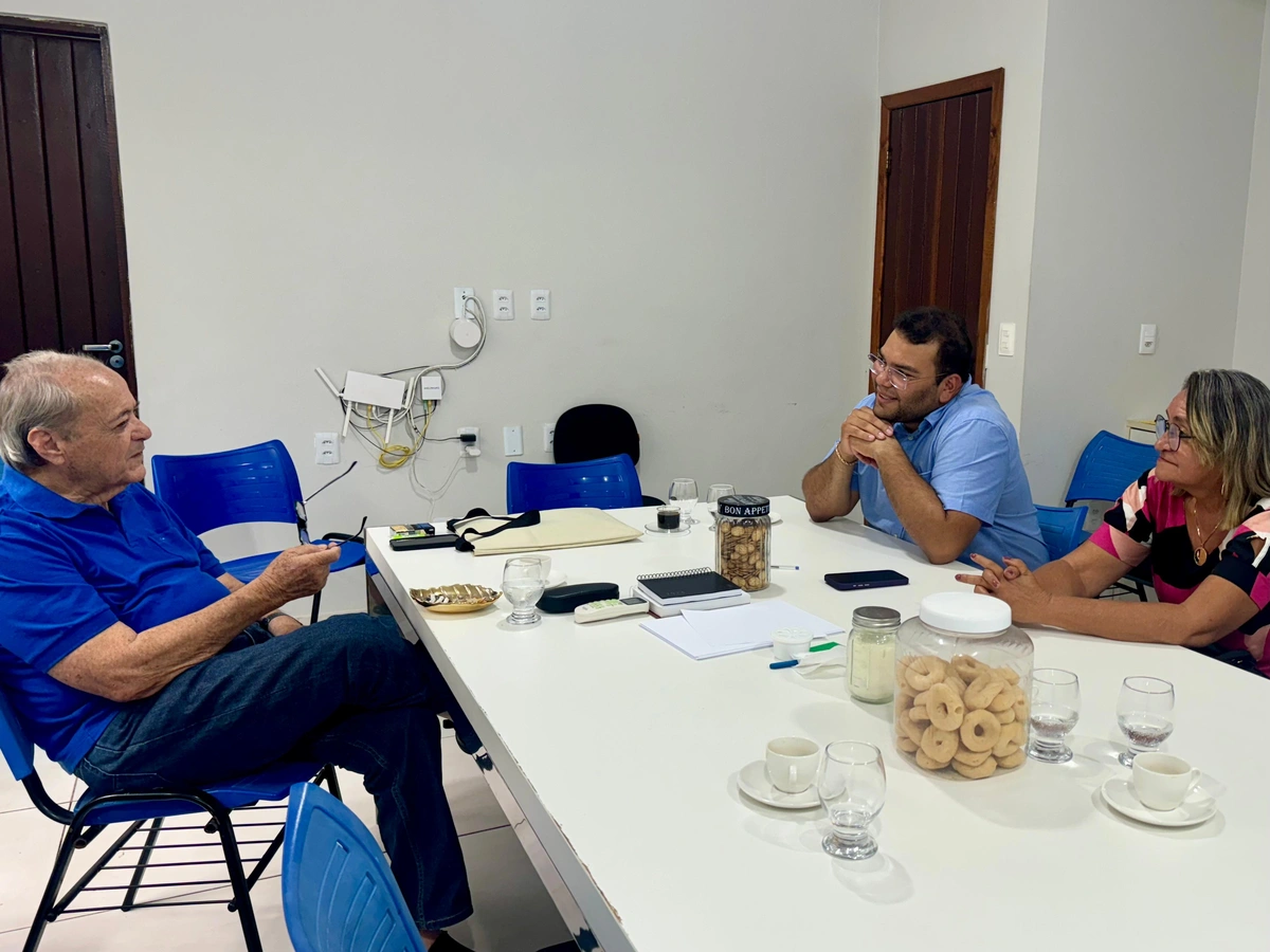 Vereador Fernando Lima participa do primeiro diálogo com o prefeito eleito Sílvio Mendes
