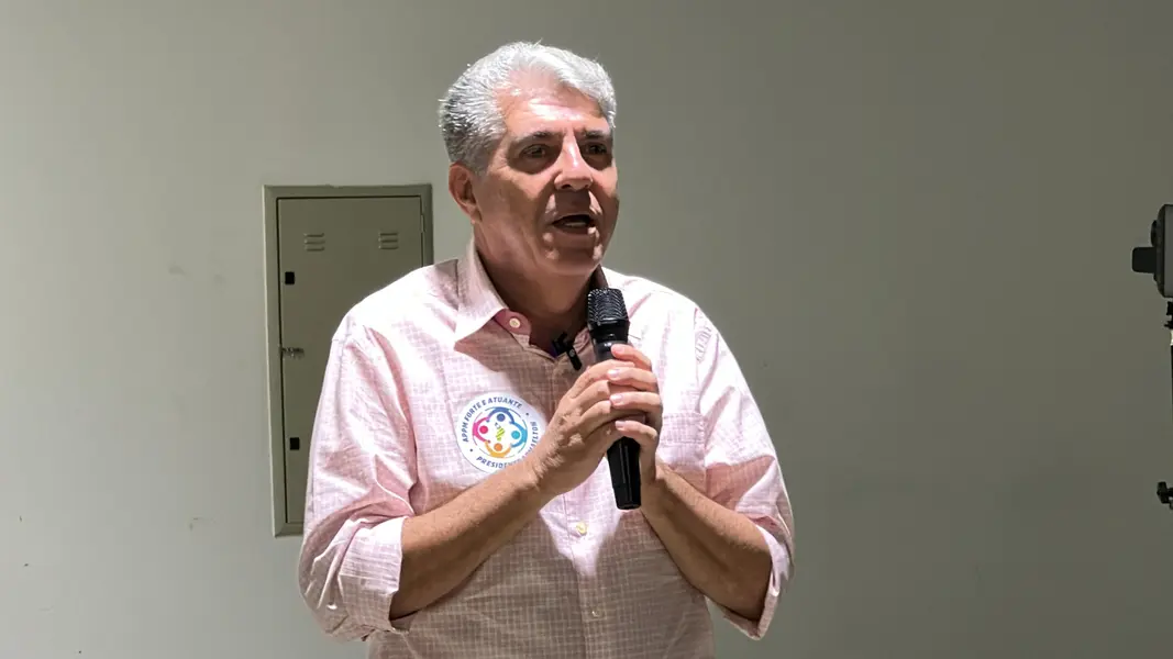 Admaelton Bezerra realiza encontro com prefeitos para discutir eleições da APPM