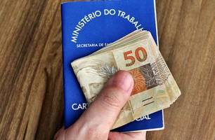 Décimo terceiro salário (Foto: Reprodução)