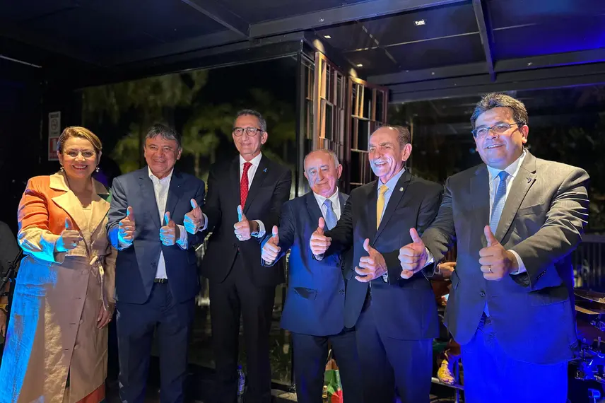 Deputados Federais organizam jantar para prefeitos eleitos do Piauí em Brasília