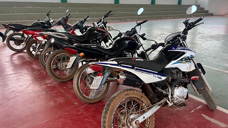 Empresário é preso suspeito de vender motocicletas roubadas em Esperantina