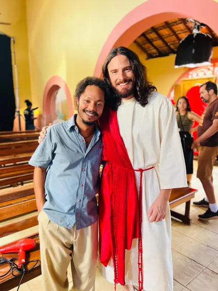 Filme Cruz Para Quem Merece