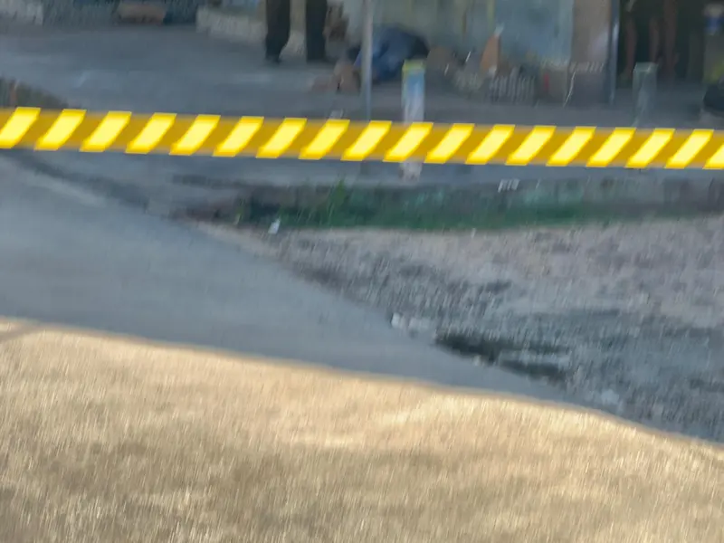 Homem é morto a tiros enquanto usava o celular no horário de almoço em Teresina