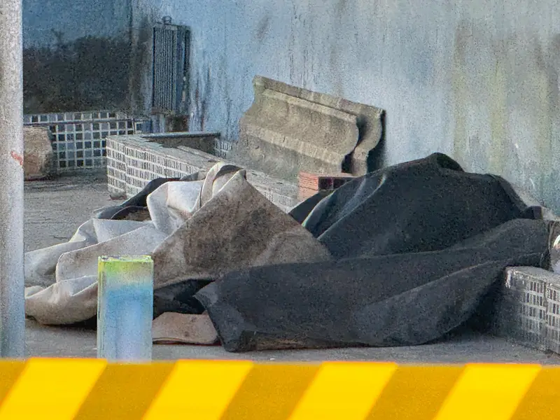 Homem é morto a tiros enquanto usava o celular no horário de almoço em Teresina