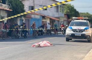 Homem é morto a tiros na zona Norte de Teresina (Foto: Kassio Cavalcante/Conecta Piauí)