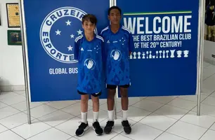 João Felipe e Levi Abimael já de contrato assinado com o Cruzeiro E.C (Foto: Divulgação)