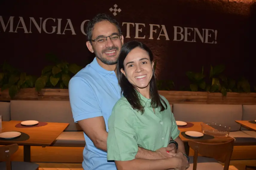 Médica Sariane Ribeiro celebra 40 anos ao lado da família em Teresina Médica Sariane Ribeiro celebra 40 anos ao lado da família em Teresina