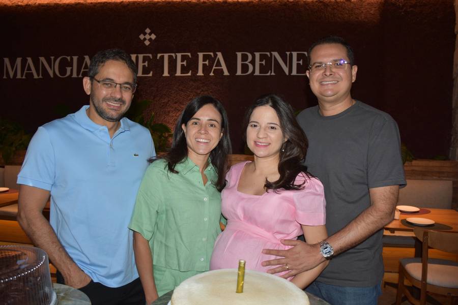 Médica Sariane Ribeiro celebra 40 anos ao lado da família em Teresina