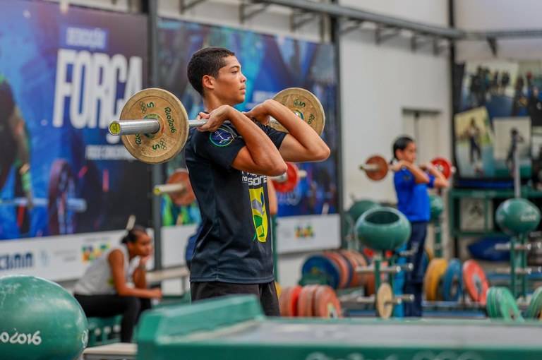 Ministro Wellington Dias visita projeto social da Marinha no Rio de Janeiro Ministro Wellington Dias visita projeto social da Marinha no Rio de Janeiro