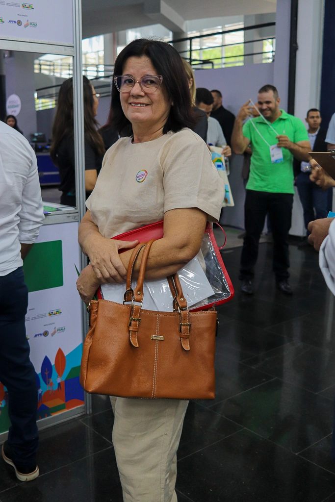 Pactos pelo Piauí reúne mais de 210 prefeitos eleitos e reeleitos em Teresina