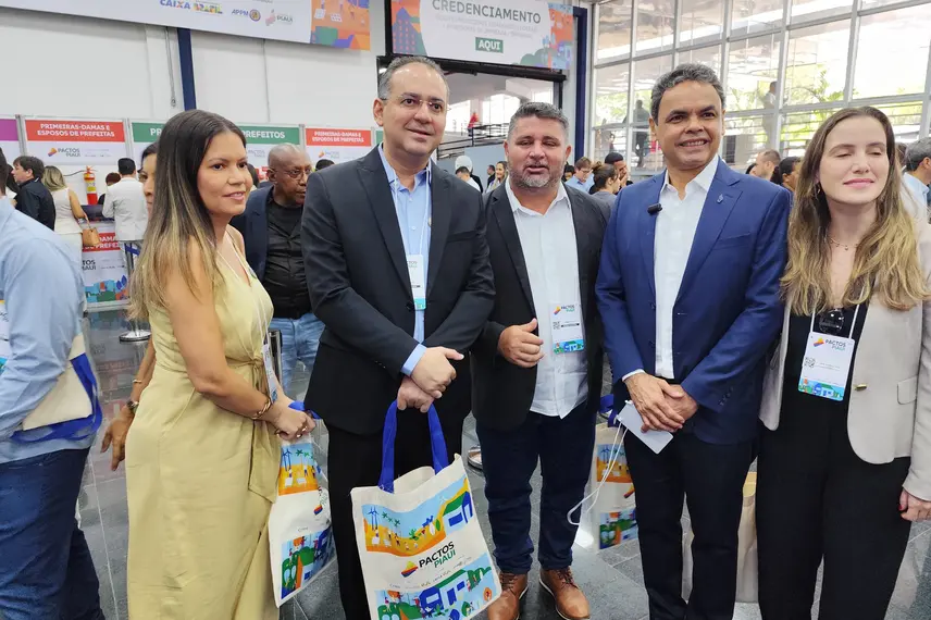 Pactos pelo Piauí reúne mais de 210 prefeitos eleitos e reeleitos em Teresina
