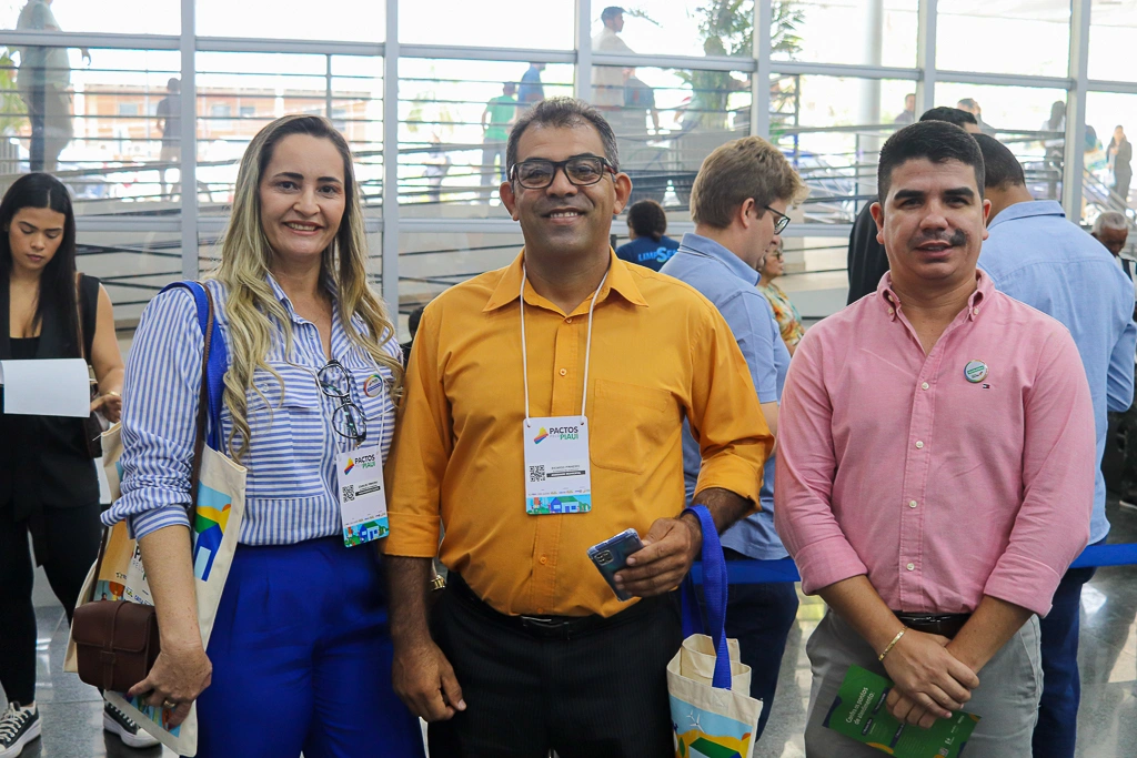 Pactos pelo Piauí reúne mais de 210 prefeitos eleitos e reeleitos em Teresina