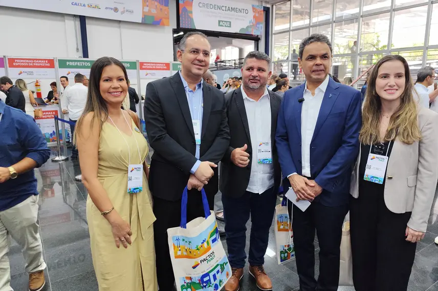 Pactos pelo Piauí reúne mais de 210 prefeitos eleitos e reeleitos em Teresina