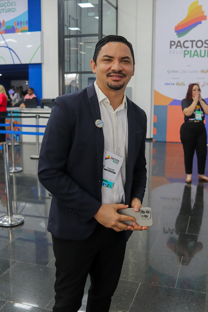 Pactos pelo Piauí reúne mais de 210 prefeitos eleitos e reeleitos em Teresina