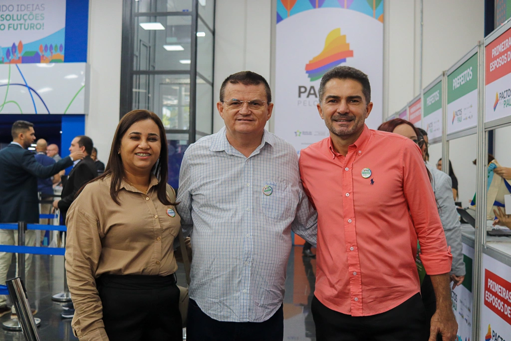 Pactos pelo Piauí reúne mais de 210 prefeitos eleitos e reeleitos em Teresina