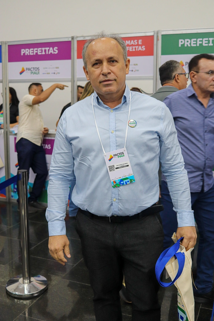 Pactos pelo Piauí reúne mais de 210 prefeitos eleitos e reeleitos em Teresina