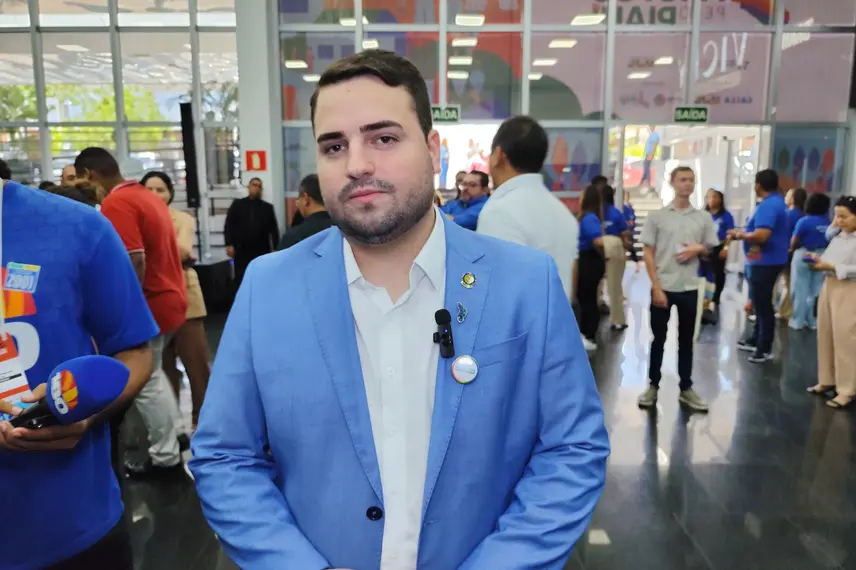 Pactos pelo Piauí reúne mais de 210 prefeitos eleitos e reeleitos em Teresina