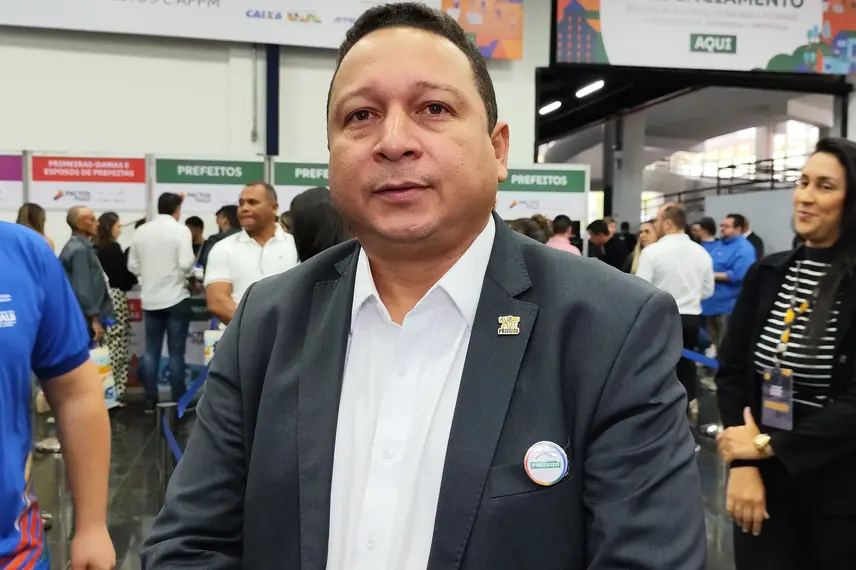 Pactos pelo Piauí reúne mais de 210 prefeitos eleitos e reeleitos em Teresina