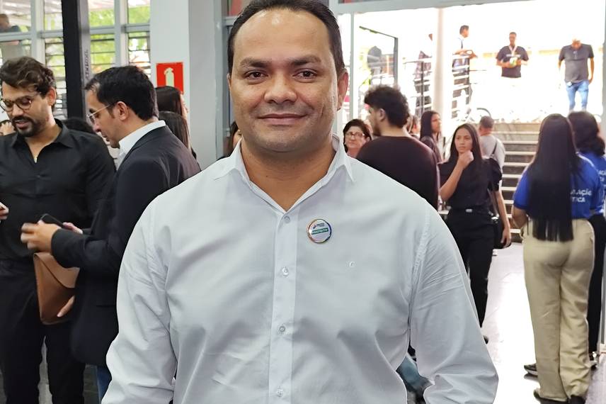 Pactos pelo Piauí reúne mais de 210 prefeitos eleitos e reeleitos em Teresina Pactos pelo Piauí reúne mais de 210 prefeitos eleitos e reeleitos em Teresina